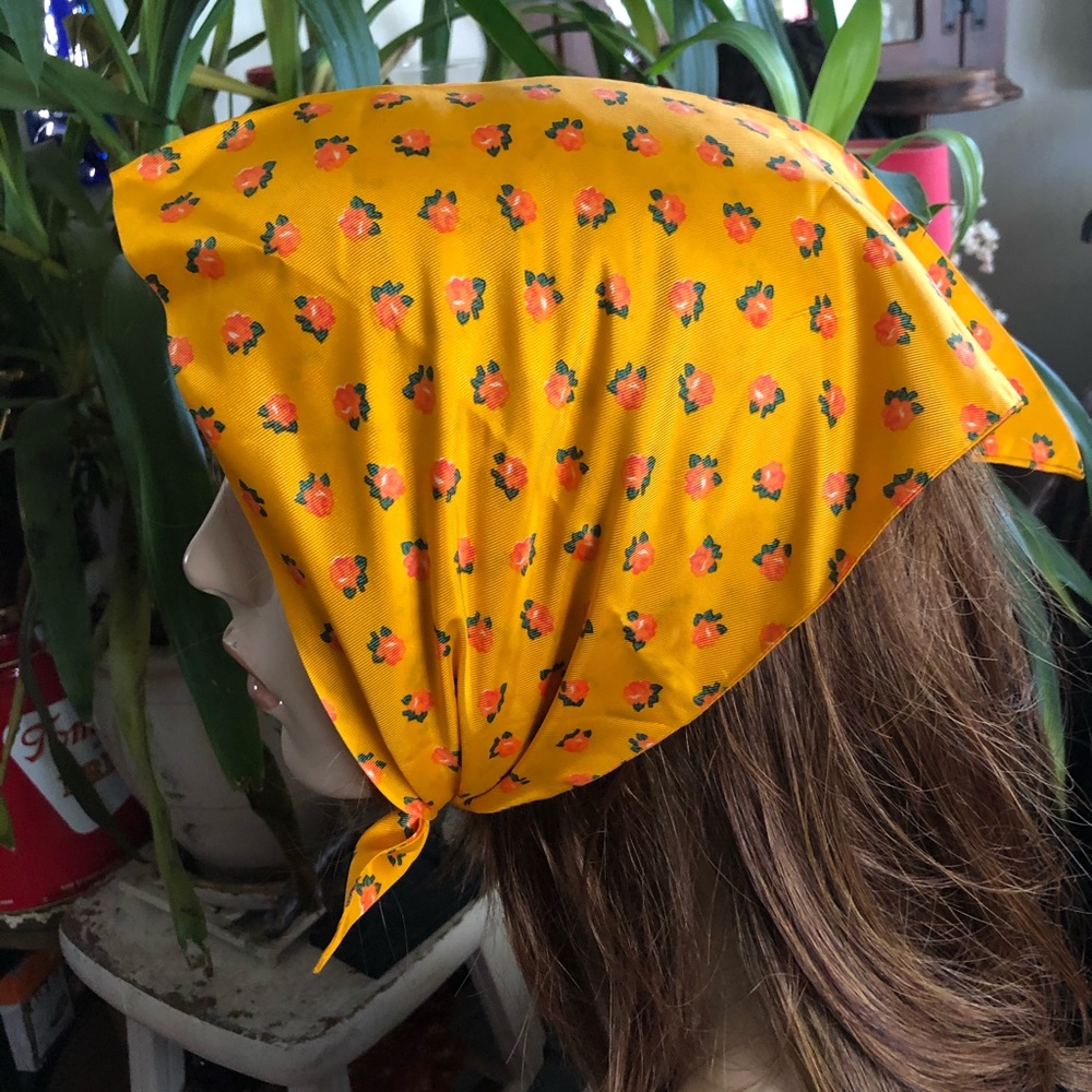 Vintage Triangle Kerchief Bandana Head Wrap Scarf - Picture 7 of 9